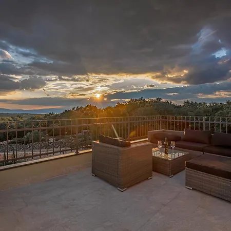 Miry * Sveti Ivan Dobrinjski