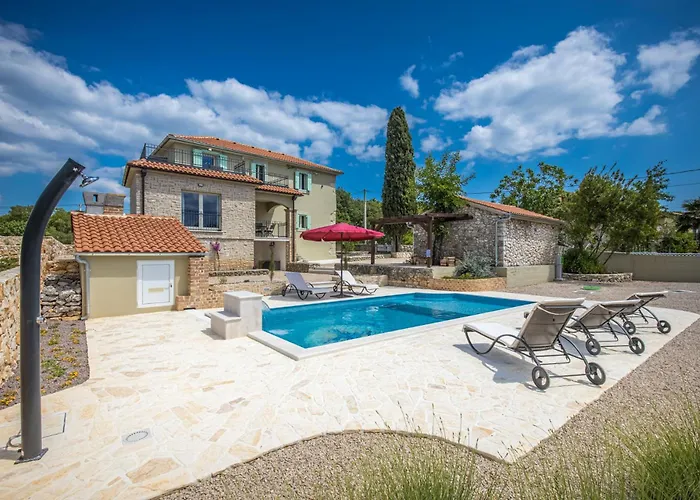 Miry فيلة Sveti Ivan Dobrinjski